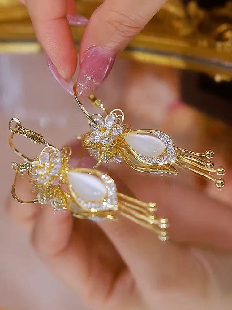 ARETES FLOR DE OPALO