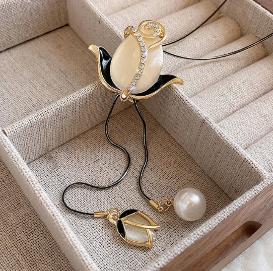 Collar ajustable de perlas rosas🌹