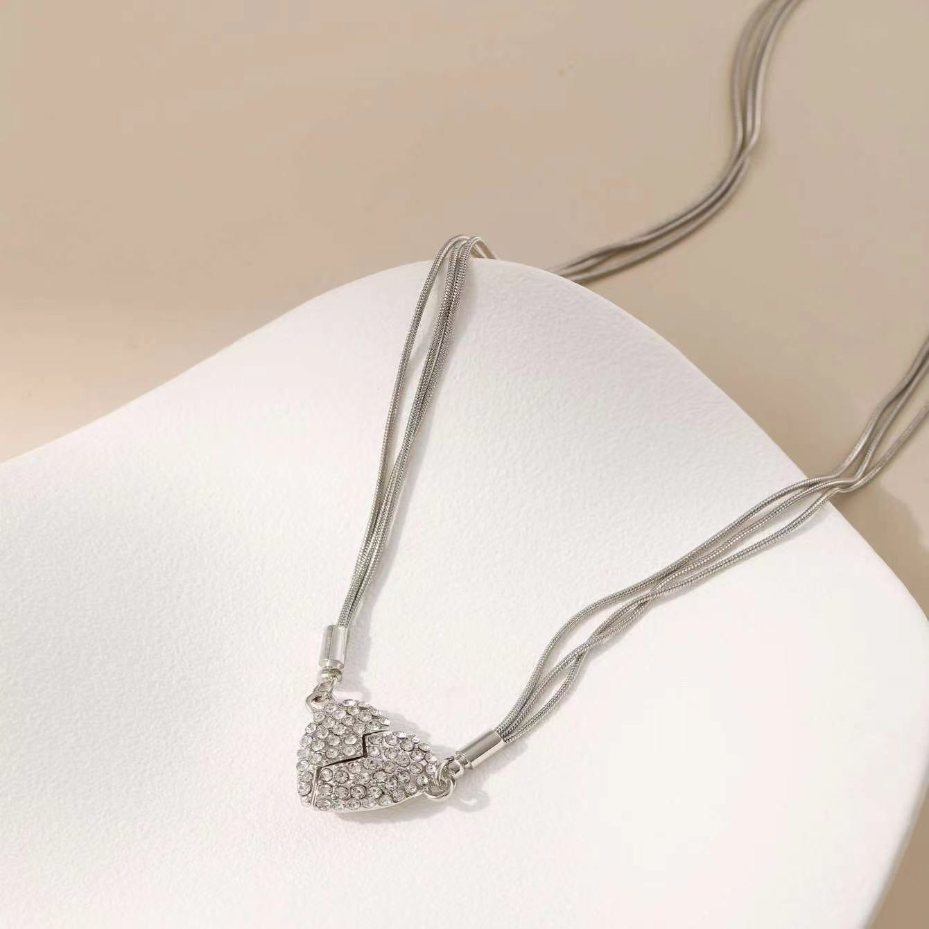 Collar Lazos de Amor