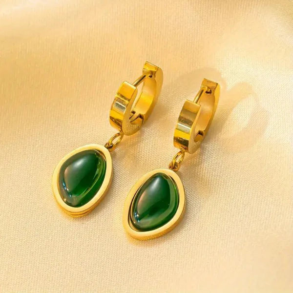SET ESMERALDAS: COLLAR, PULSERA Y ARETES DE LUJO
